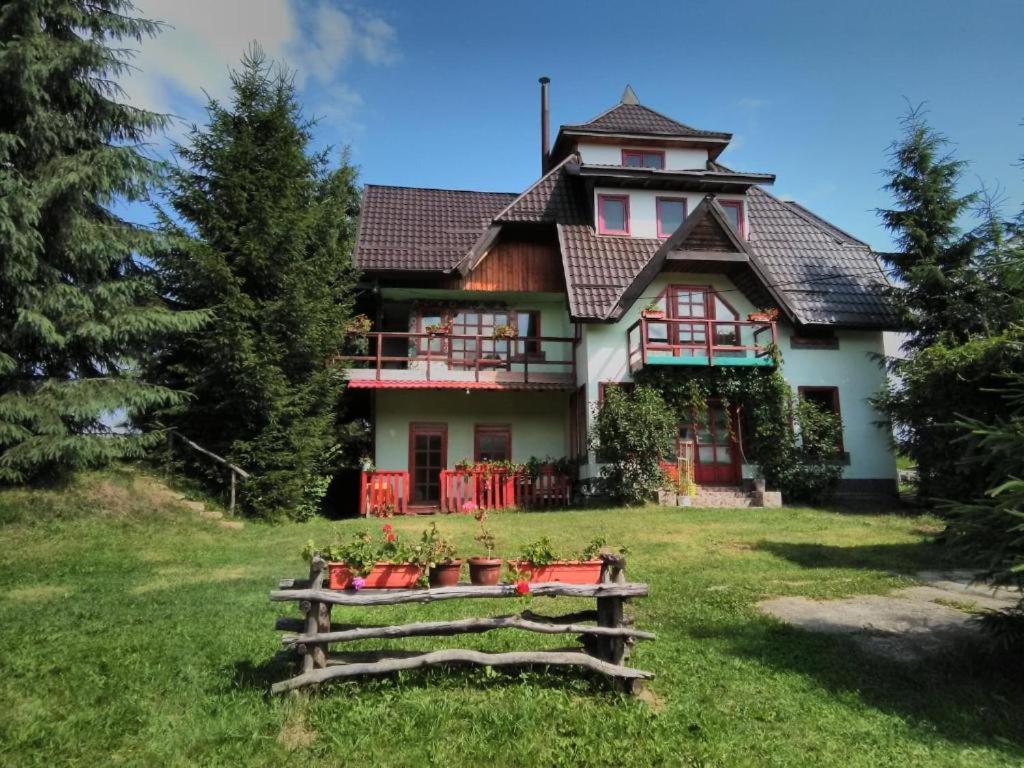 Casa Paltin Vila Si Cabane Poiana Stampei Eksteriør billede