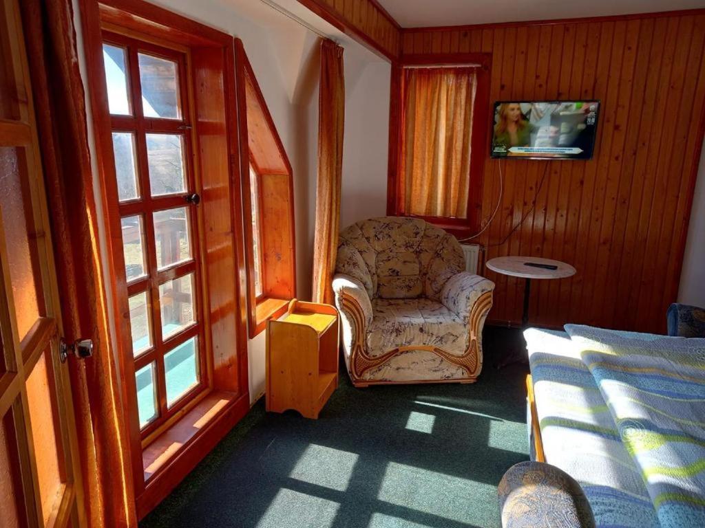 Casa Paltin Vila Si Cabane Poiana Stampei Eksteriør billede